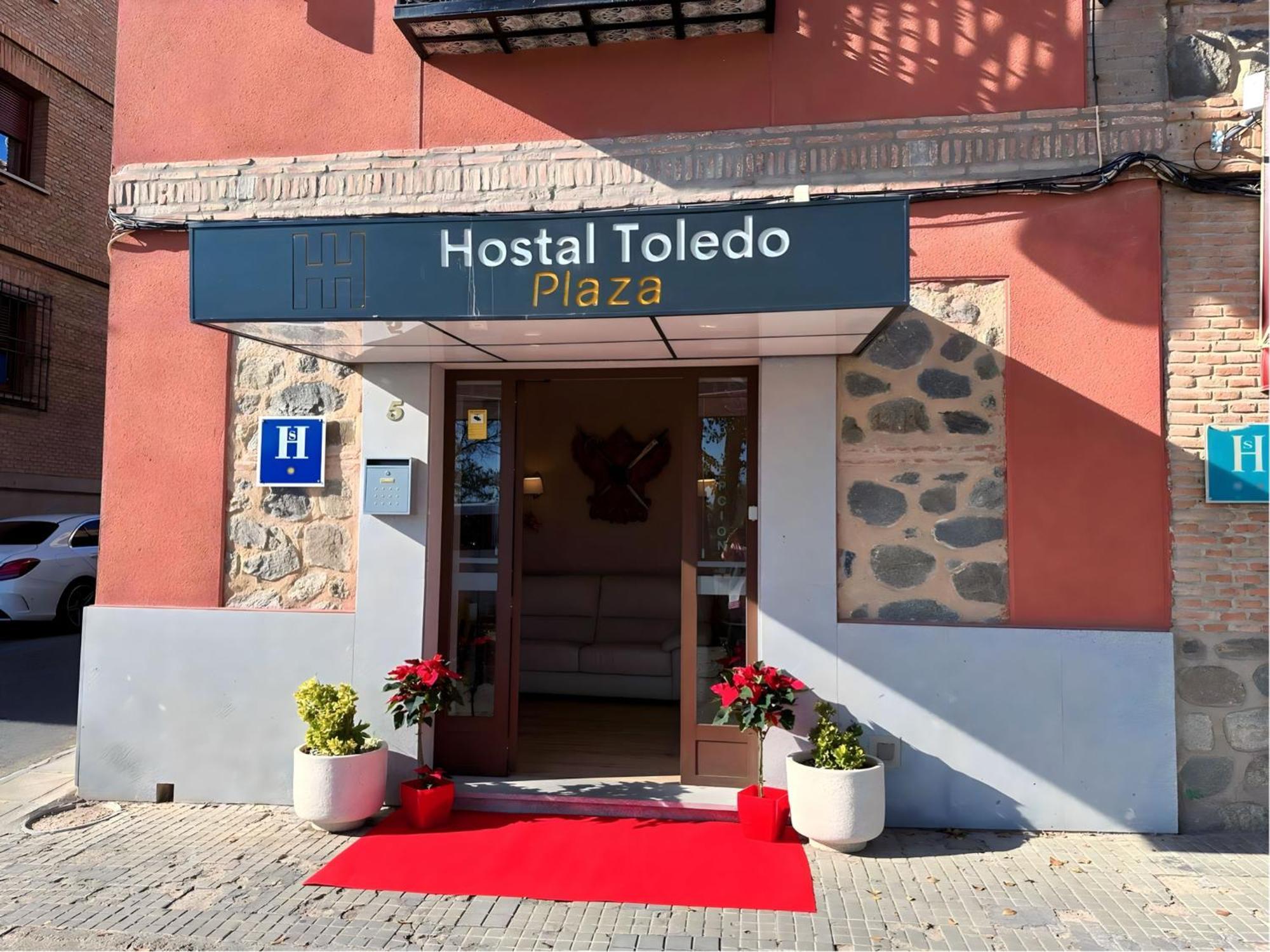 Toledo Plaza Hotel Buitenkant foto